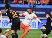 海星体育-加时末段突围战来临；本菲卡围绕中超更衣室发声；更衣室稳定；赛程密集仍需轮换-海星体育